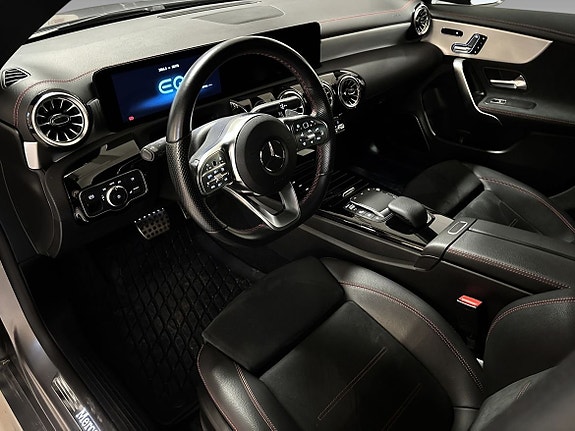 Mercedes-Benz CLA250 e 10 of 16