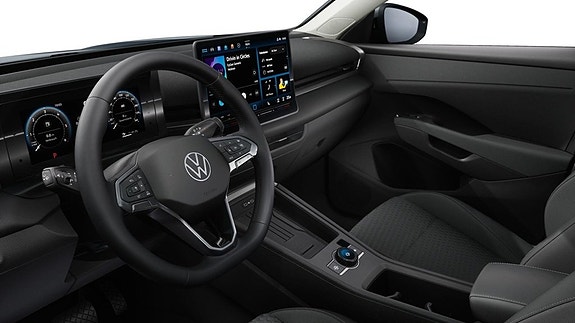 Volkswagen T-Roc 3 of 3