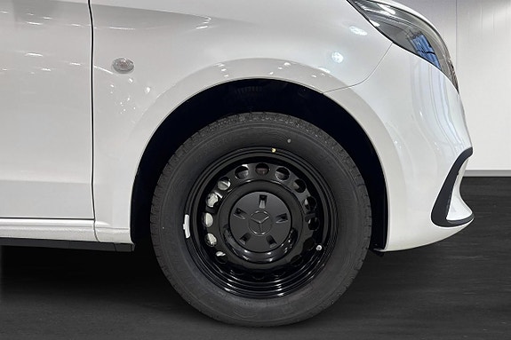 Mercedes-Benz Vito 114 2 of 30