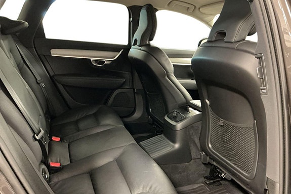 Volvo V90 20 of 30
