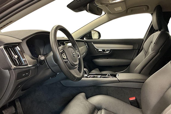 Volvo V90 12 of 30