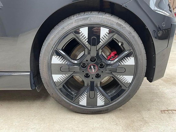 MINI John Cooper Works 11 of 15