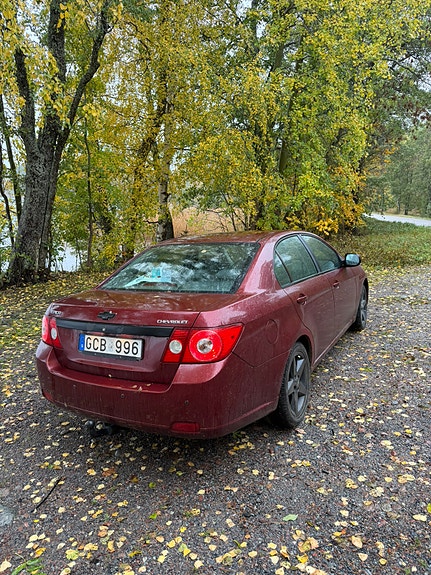 Chevrolet Epica 3 of 5
