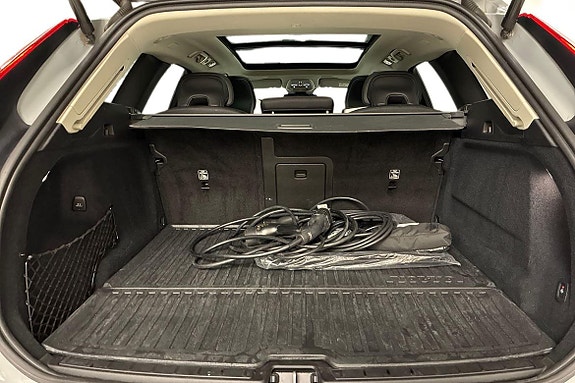 Volvo XC60 10 of 25