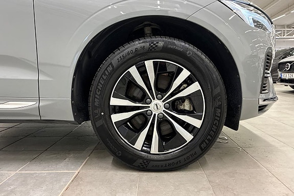 Volvo XC60 9 of 25