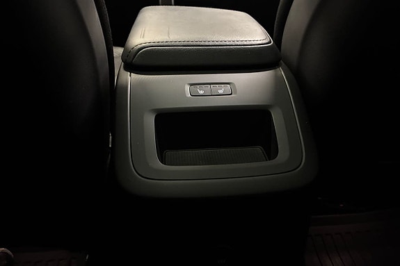 Volvo XC60 22 of 25