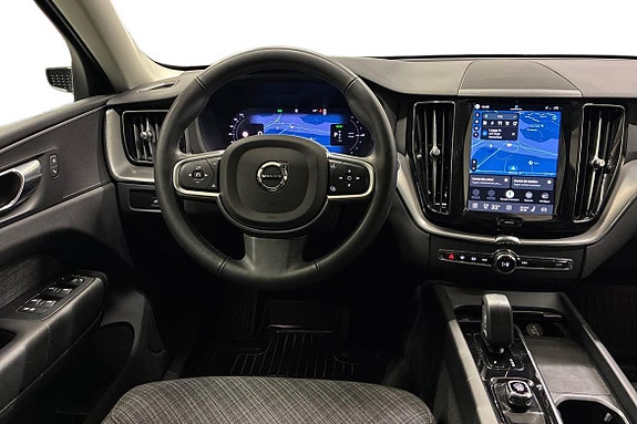Volvo XC60 15 of 25