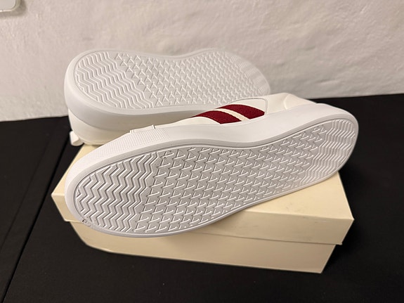 Product image 1 of 7