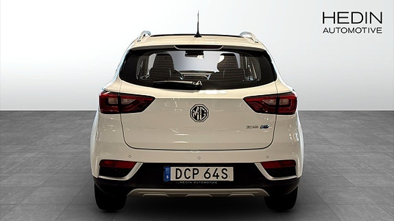 MG ZS EV 7 of 9