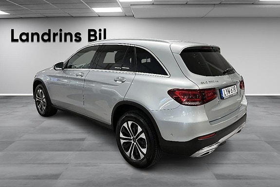 Mercedes-Benz GLC 300 de 6 of 14