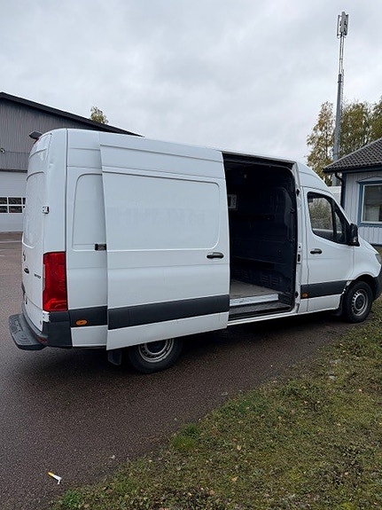 Mercedes-Benz Sprinter 317 5 of 11