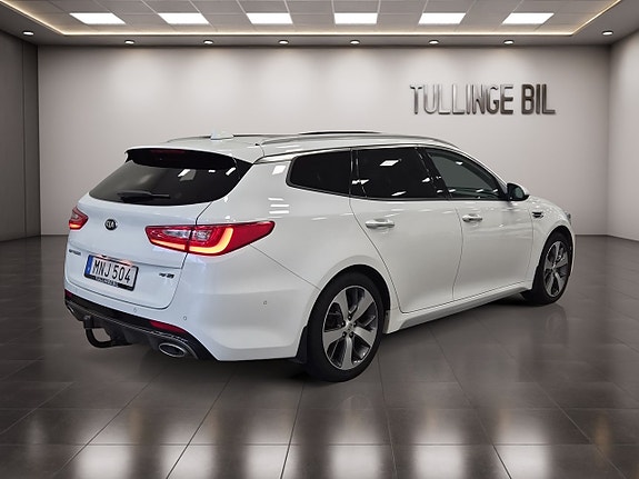 Kia Optima 5 of 25