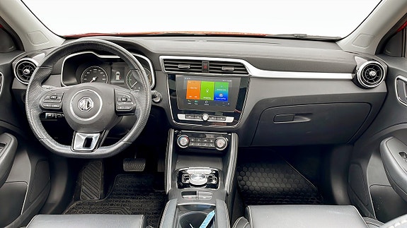 MG ZS EV 4 of 13