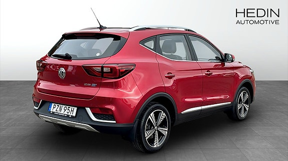 MG ZS EV 2 of 13