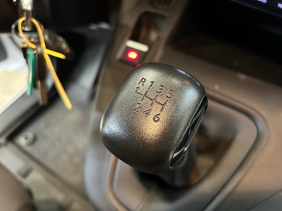 Peugeot Partner 9 of 20