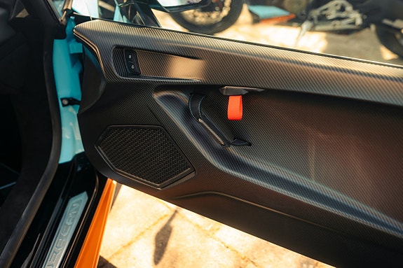 Lamborghini Huracan 9 of 10