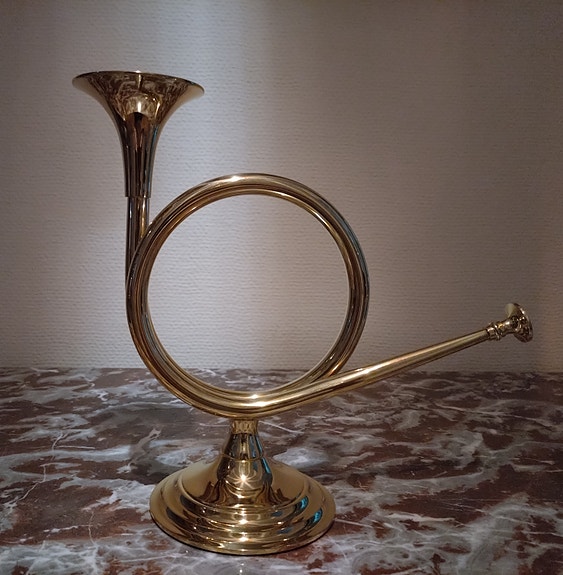 Skultuna posthorn/ljusstake i mässing