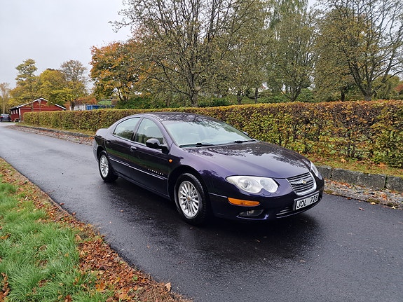 Chrysler 300M