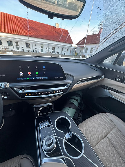 Cadillac Lyriq 5 of 6
