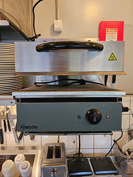 Product image 1 of 3
