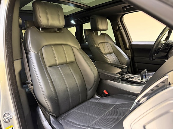 Land Rover Range Rover Sport 20 of 21