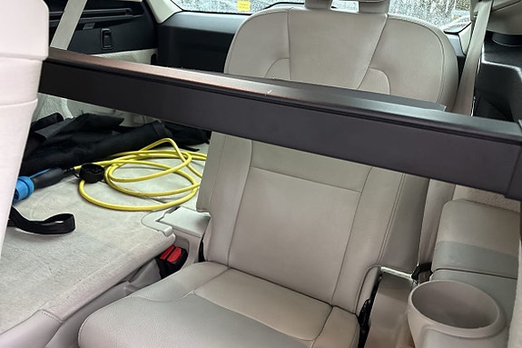 Volvo XC90 18 of 30