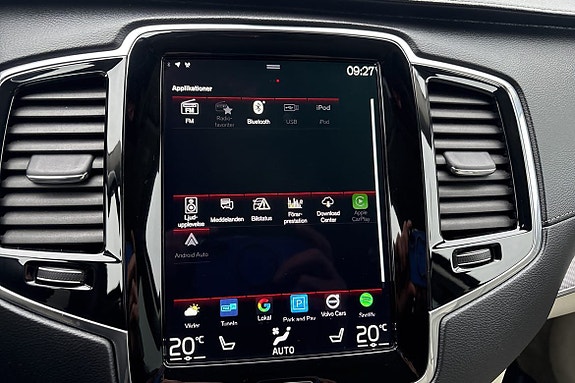 Volvo XC90 24 of 30