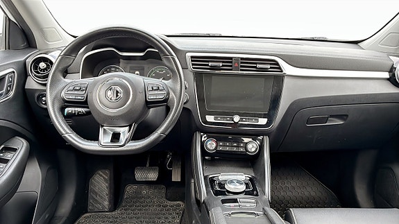 MG ZS EV 4 of 9