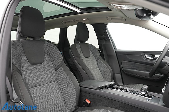 Volvo XC60 17 of 30