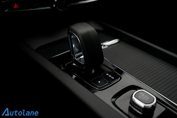 Volvo XC60 28 of 30