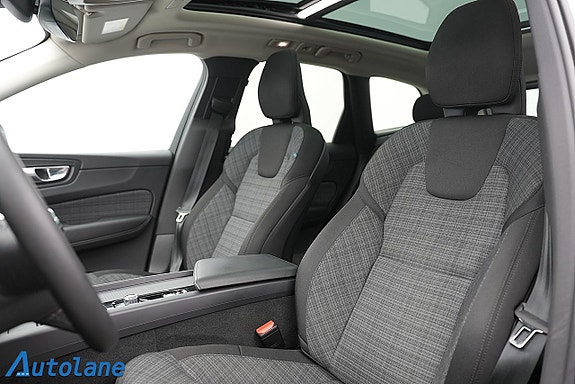 Volvo XC60 18 of 30