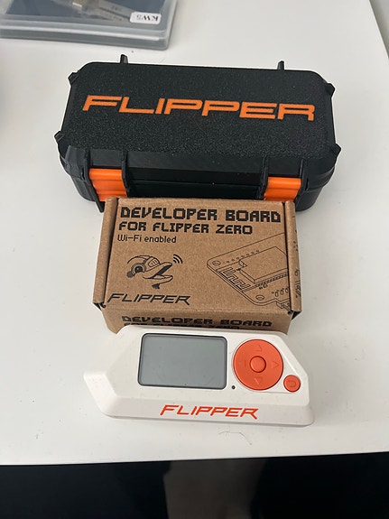 Product image 1 of 3