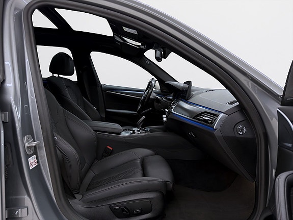 BMW 530e 13 of 21