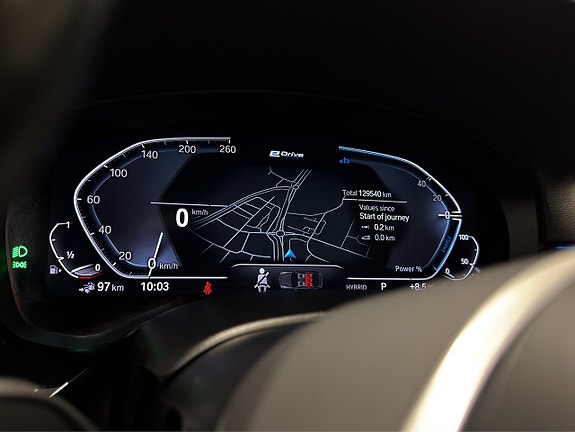 BMW 530e 17 of 21