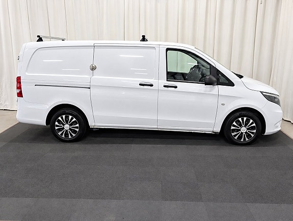 Mercedes-Benz Vito 111 5 of 10