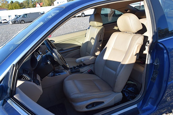 BMW 323Ci 7 of 11