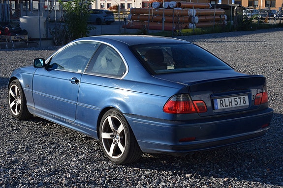 BMW 323Ci 4 of 11