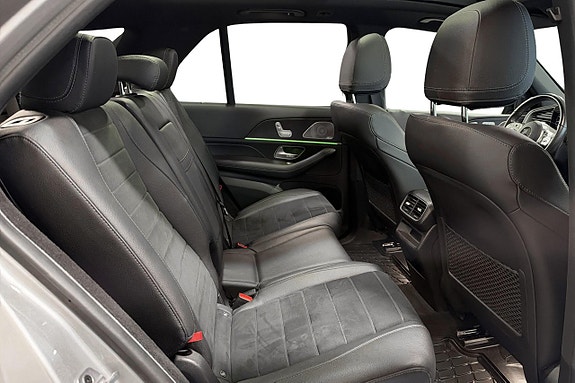 Mercedes-Benz GLE 400 d 14 of 16