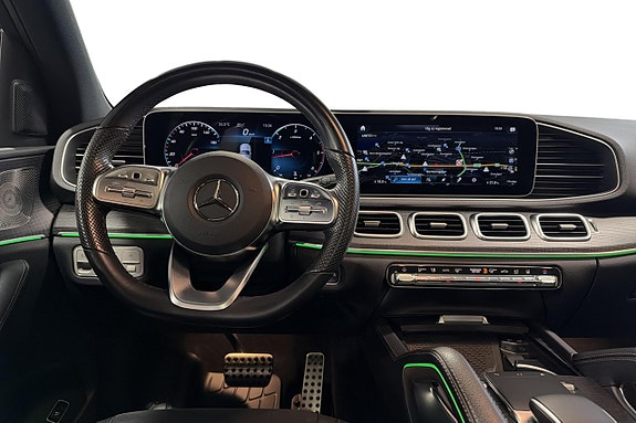 Mercedes-Benz GLE 400 d 12 of 16