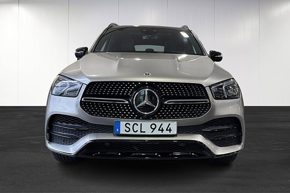 Mercedes-Benz GLE 400 d 5 of 16