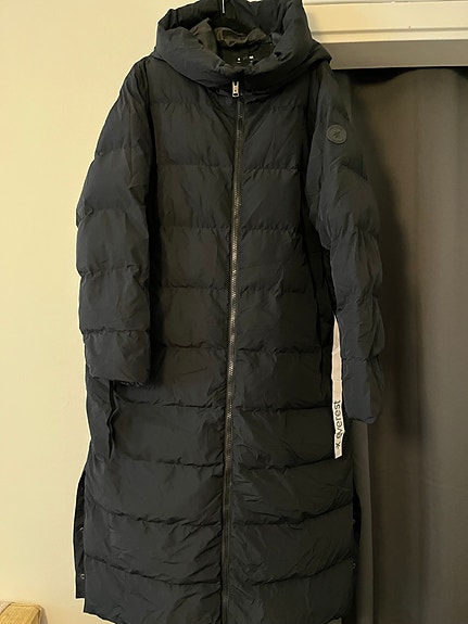 Product image 1 of 8