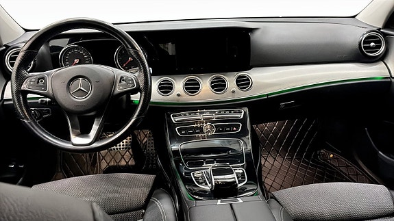 Mercedes-Benz E 220 d 4 of 21