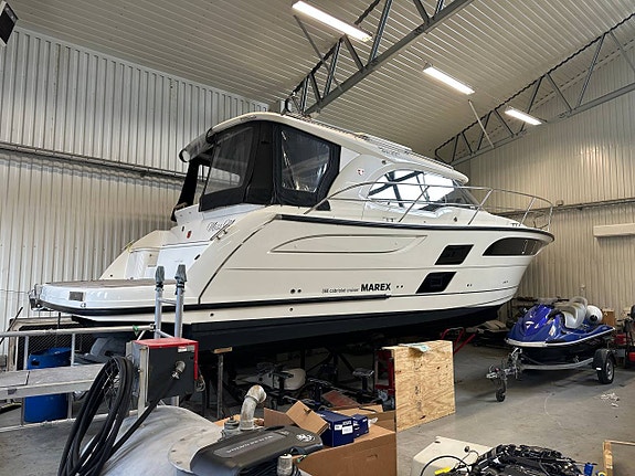 Marex 360 - 2020 - Volvo Penta D6-400 (Förmedling) 2 of 12