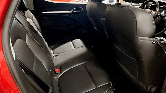 MG ZS 5 of 13