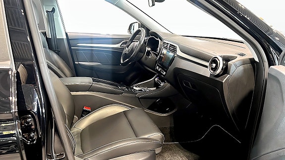 MG ZS EV 3 of 13