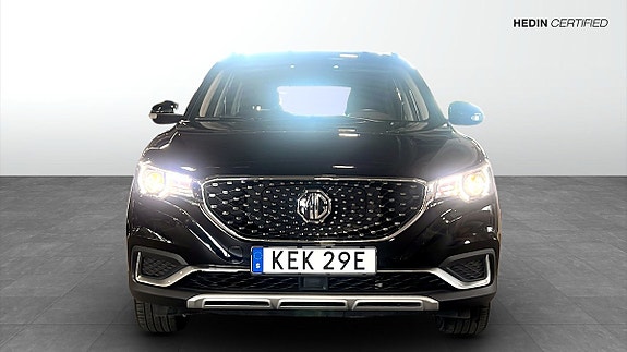 MG ZS EV 8 of 13