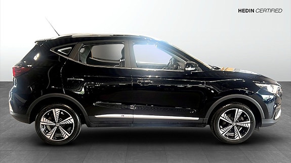 MG ZS EV 6 of 13