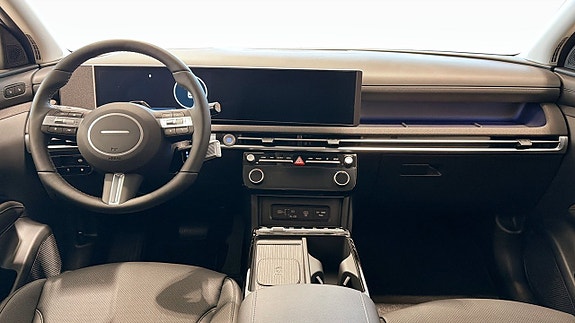 Hyundai Tucson 4 of 12