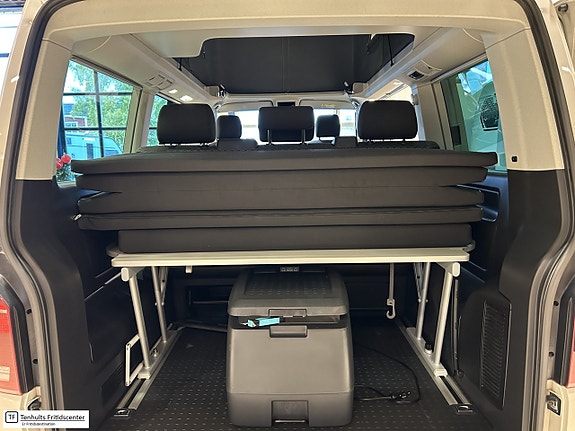 Volkswagen California BEACH 7 of 21