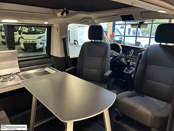 Volkswagen California BEACH 5 of 21